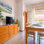 Sardinia Re - Lido 68 *